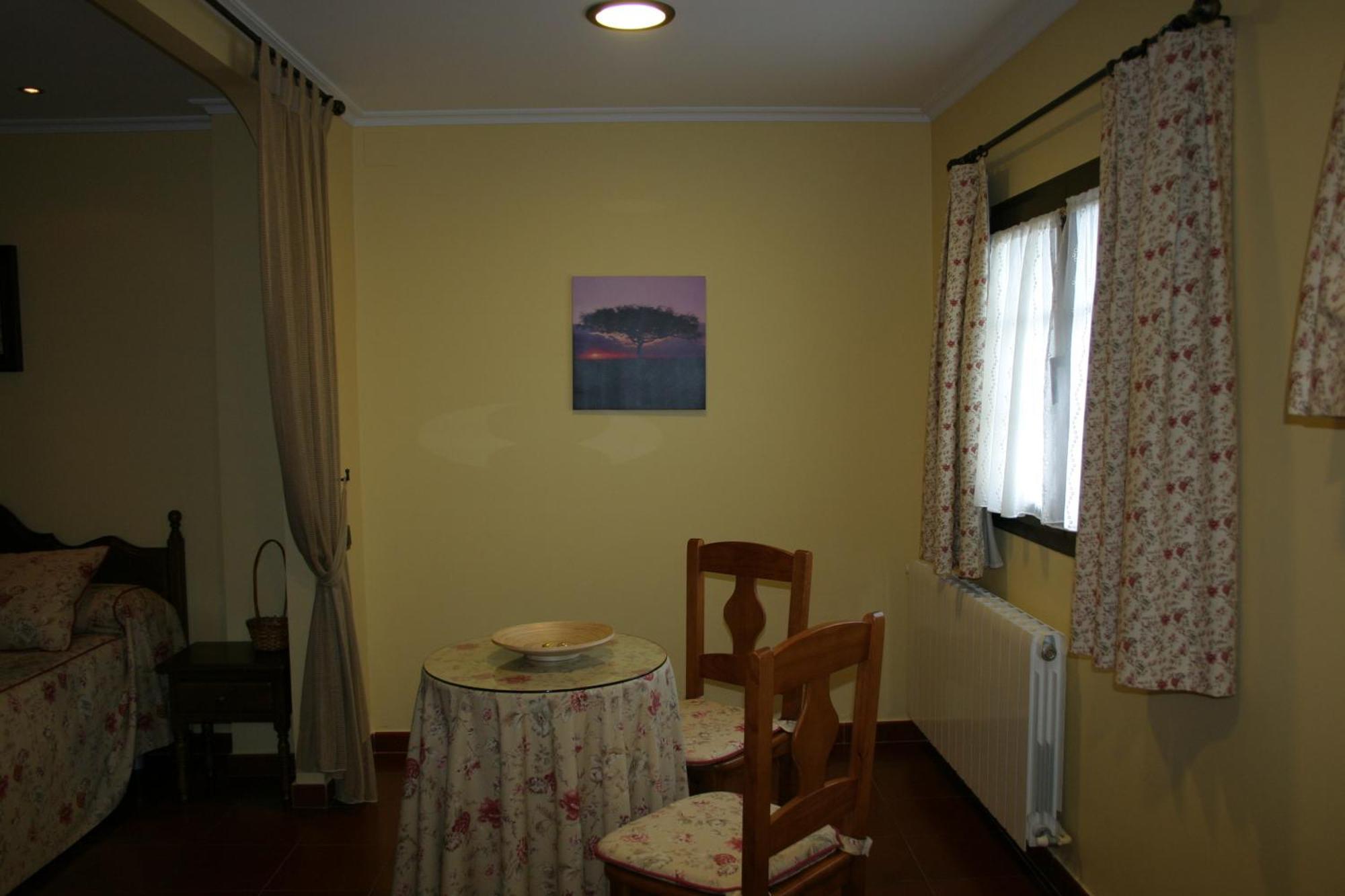Somonte Hotel Quintes Room photo
